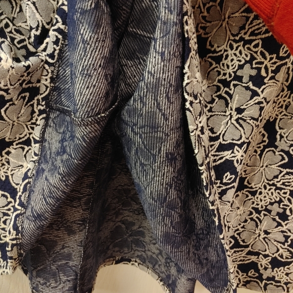 NWT GILLI Stitch Fix navy floral skirt - Picture 6 of 8